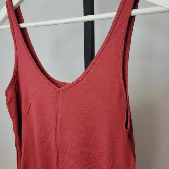 Reitmans  Tank - Picture 2 of 4